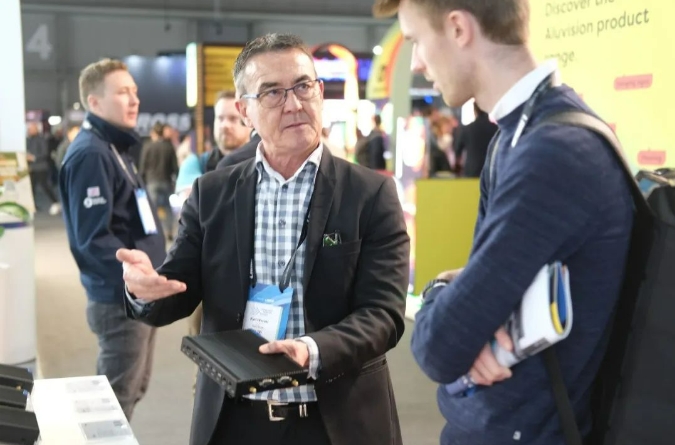 ISE 2025盛况空前：新城平台智能携多样化方案闪耀登场